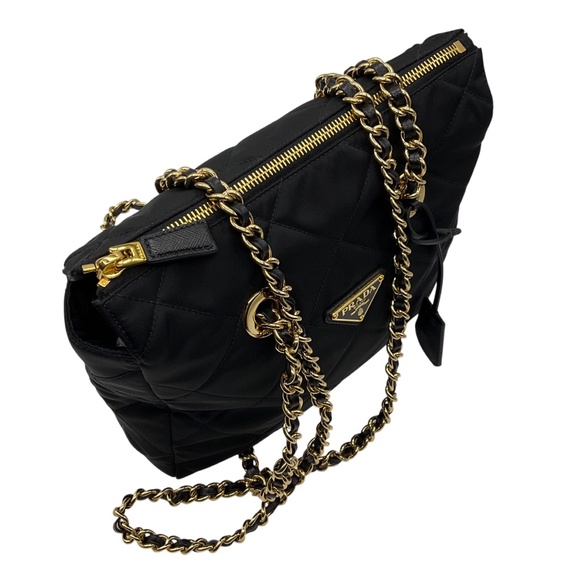 PRADA BLACK RE-NYLON IMPUNTU QUILTED RE-EDITION 1995 CHAINE SMALL TOTE BAG - Picture 5 of 15